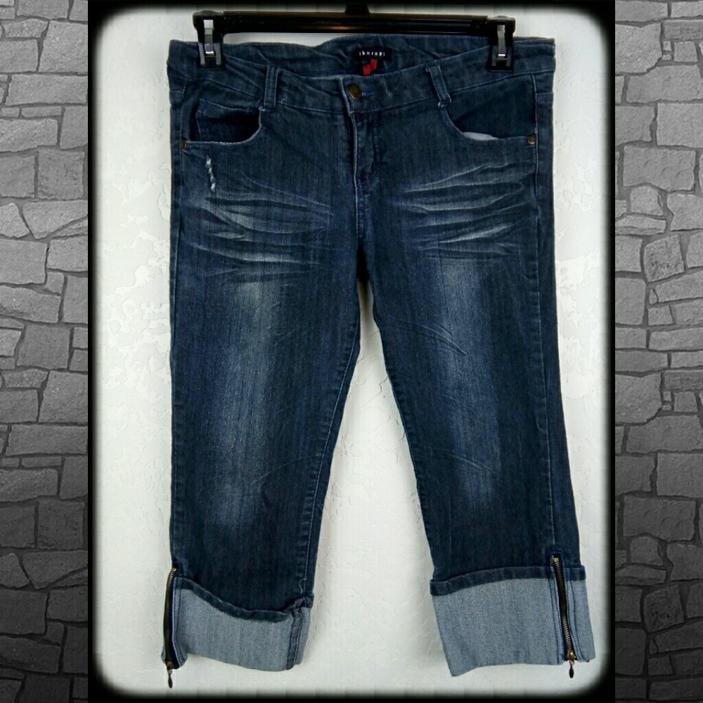 Therapy by Lane Crawford demin capris size 7